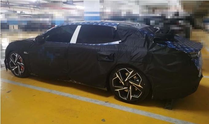 領克首款電動車正式命名領克ZERO