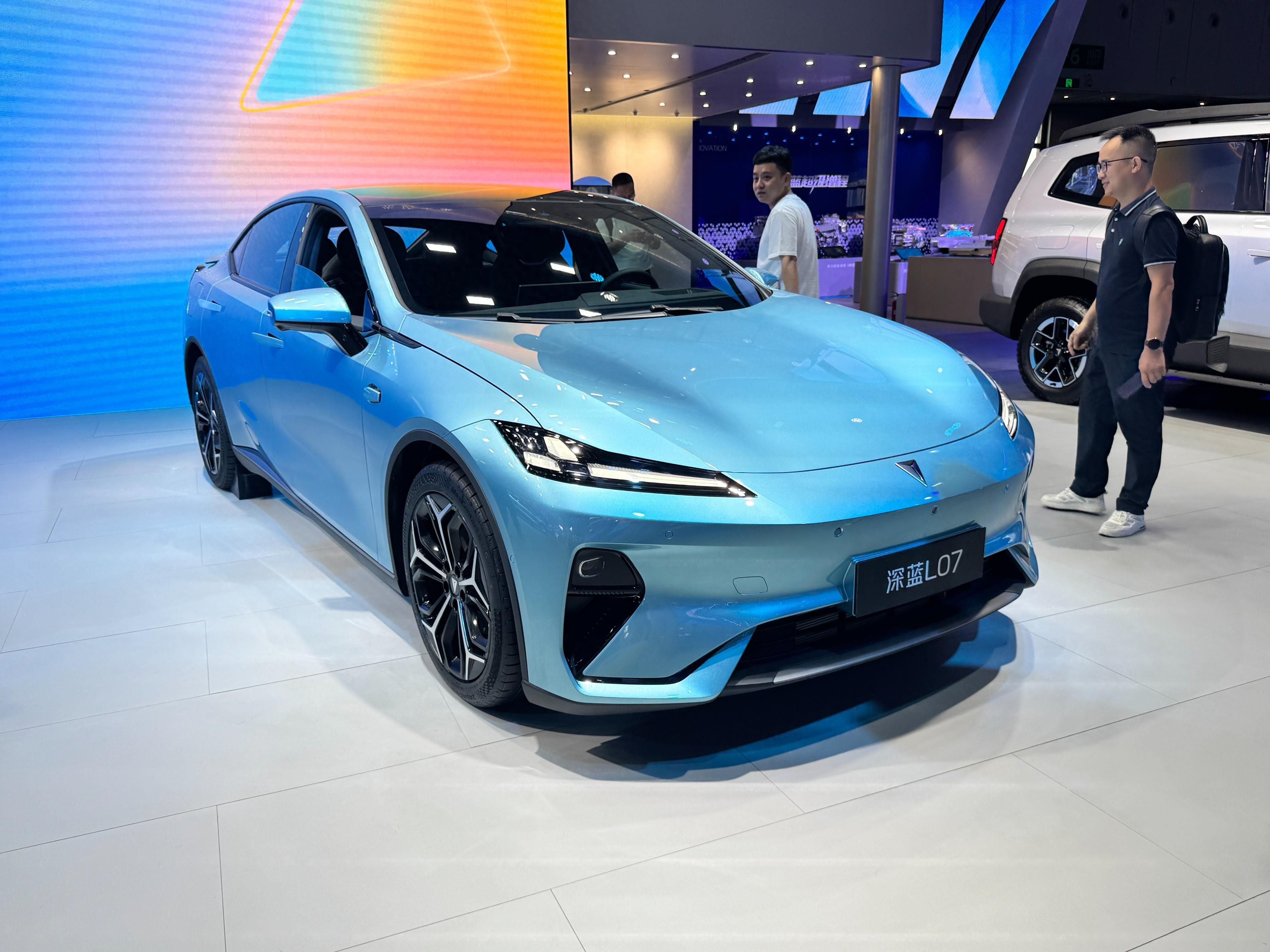 【成都車展】深藍(lán)L07首發(fā)亮相，預(yù)計(jì)2024年下半年上市