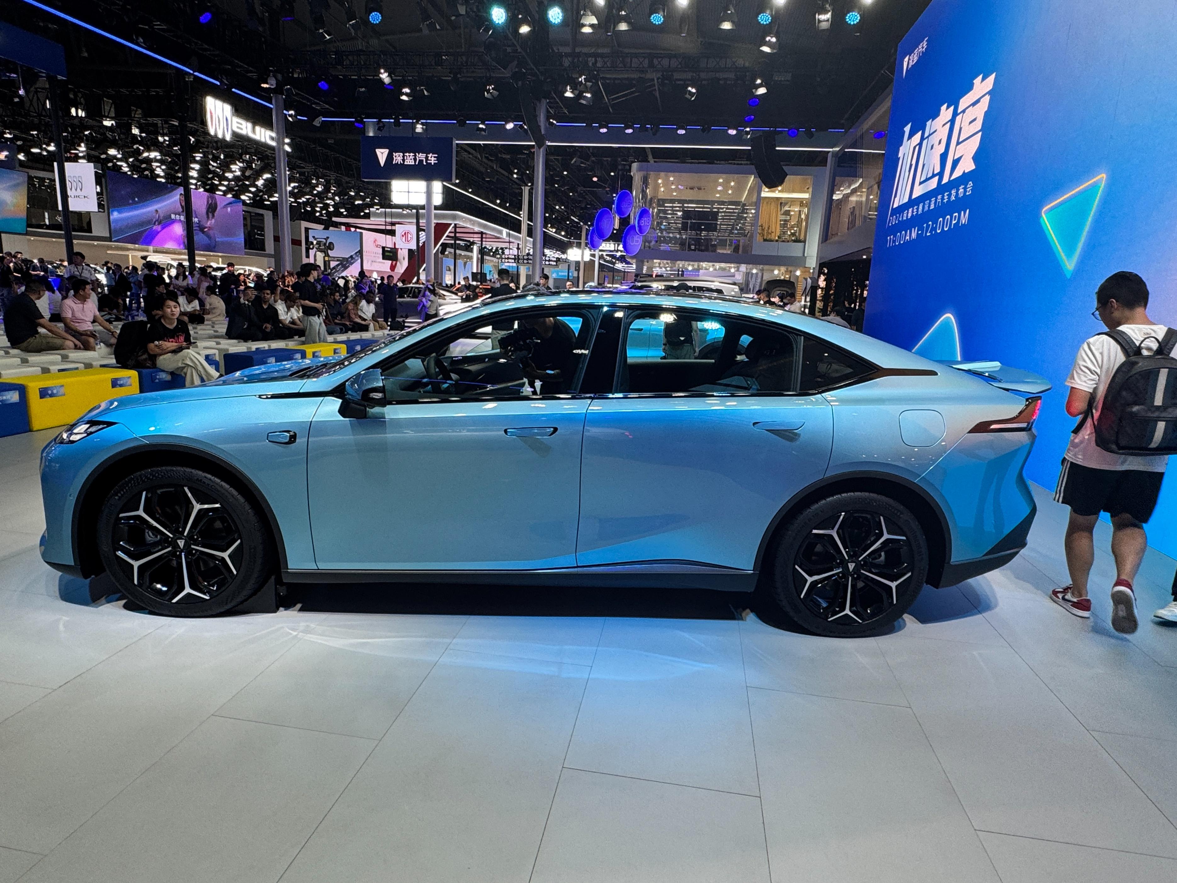 【成都車展】深藍(lán)L07首發(fā)亮相，預(yù)計(jì)2024年下半年上市