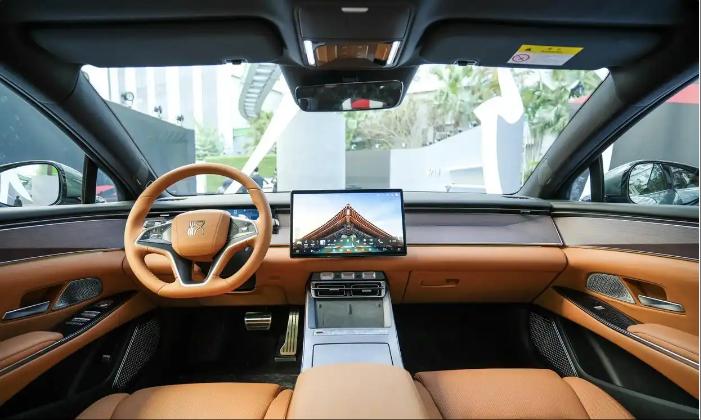 預售價27萬元起！比亞迪全新轎車漢 L EV開啟預售