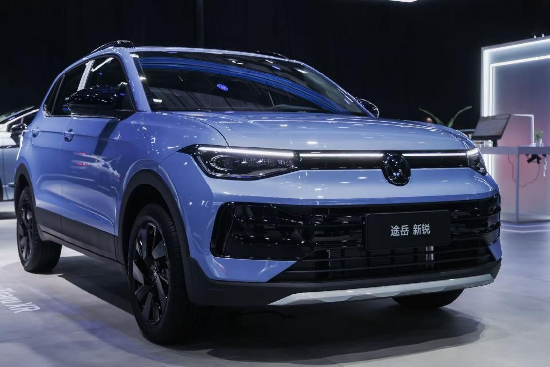 上海車展正式啟幕 上汽大眾亮相車型款款“王炸”
